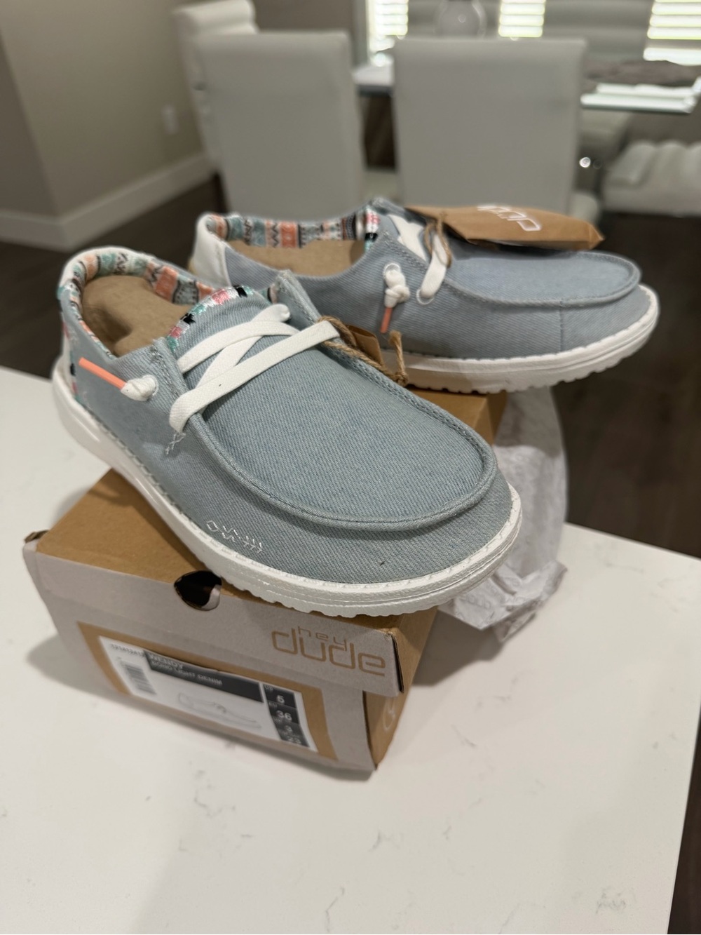 Hey Dude women’s size 5 Wendy boho light denim slip on shoes